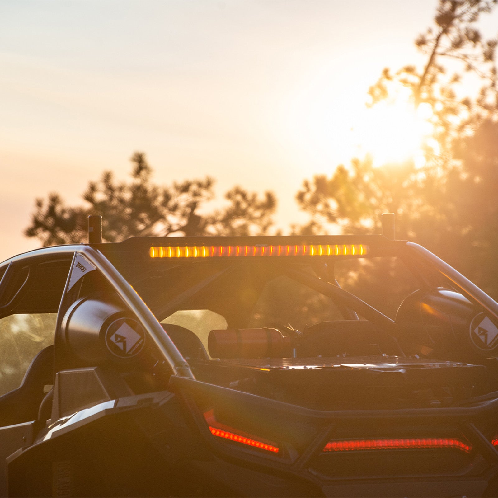 RIGID 28 inch Rear Facing LED Chase Bar with 27 Pre-Programmed Modes And 5 Colors, Black Housing, Race Compliant For Series Requiring Strobing Blue, Amber, Green And Red, Surface Mounts Included